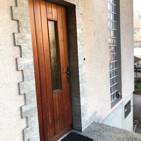 Apartment Spacious Overlooking Lake Brienz *