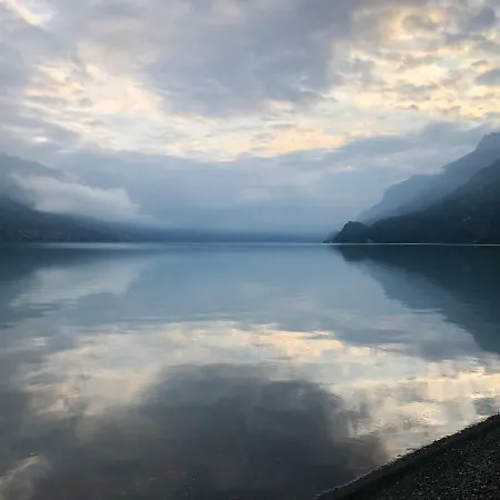 Apartment Spacious Overlooking Lake Brienz Interlaken
